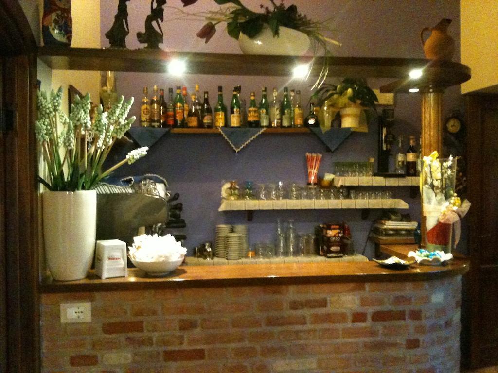 Agriturismo Lo Sgorzolo Pergola Luaran gambar